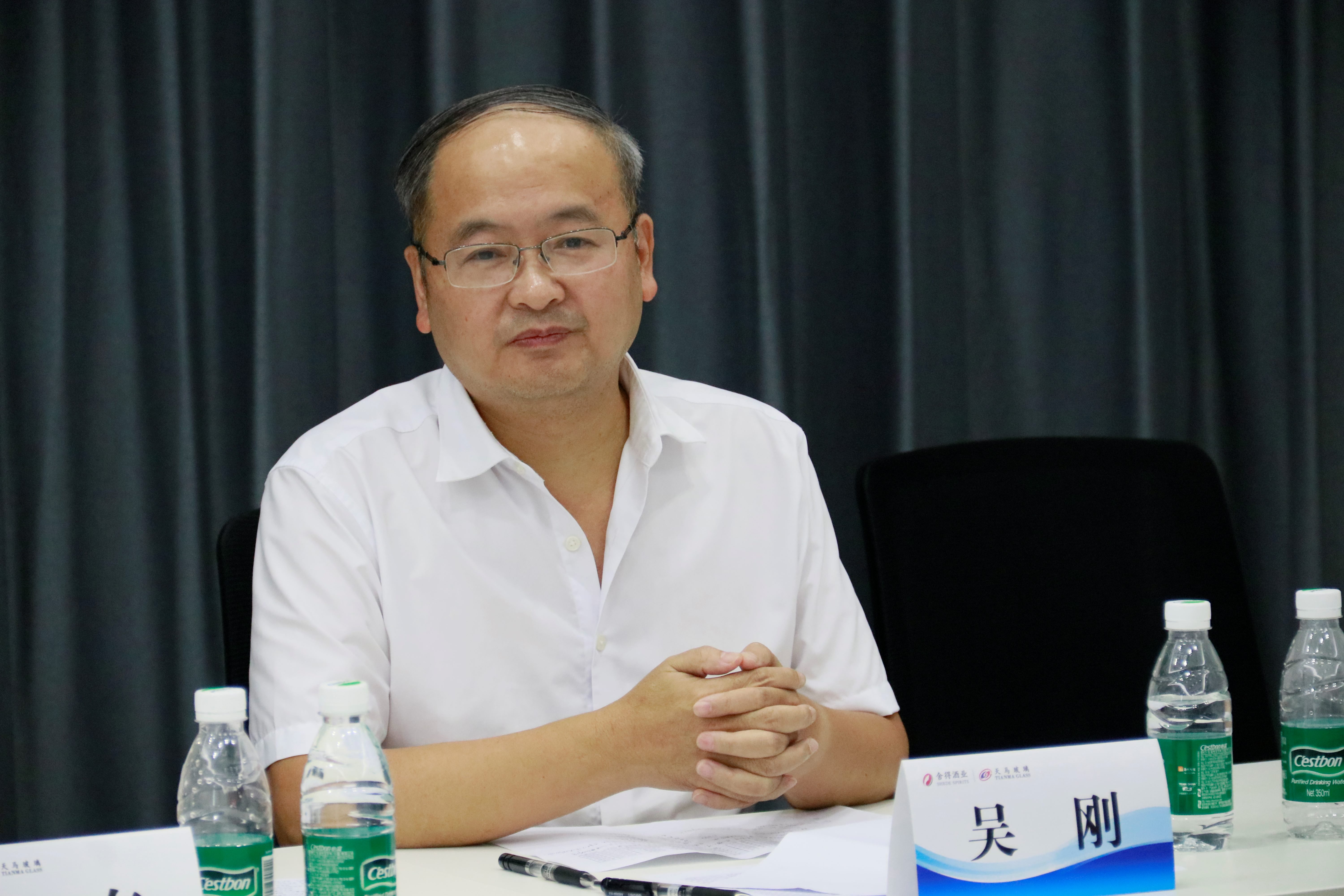 致青春 致奋斗丨四川天马举行2024年青年人才座谈会(图6) 致青春 致奋斗丨四川天马举行2024年青年人才座谈会(图6)